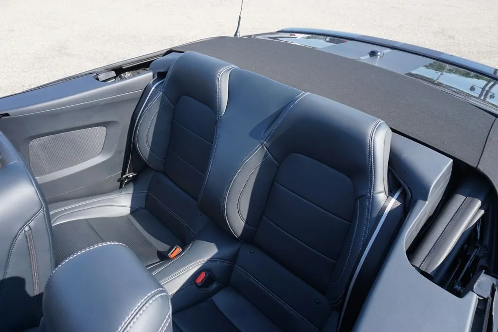 2025 Ford Mustang GT Premium Convertible - Photo 13