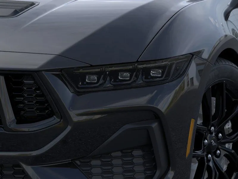 2025 Ford Mustang GT Premium Convertible - Photo 18