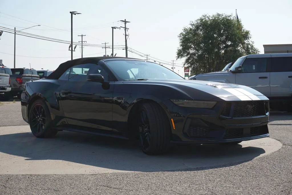 2025 Ford Mustang GT Premium Convertible - Photo 7