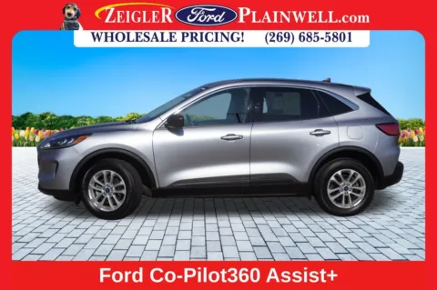 Photos of 2022 Ford Escape SE for sale in Plainwell, MI at Zeigler Ford of Plainwell
