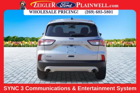 More photos of 2022 Ford Escape SE at Zeigler Ford of Plainwell, MI