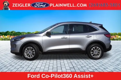 Photos of 2022 Ford Escape SE for sale in Plainwell, MI at Zeigler Ford of Plainwell