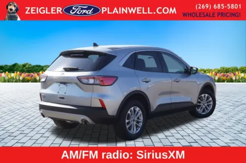 More photos of 2022 Ford Escape SE at Zeigler Ford of Plainwell, MI