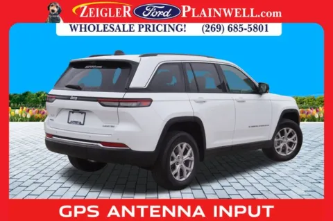 More photos of 2022 Jeep Grand Cherokee Limited at Zeigler Ford of Plainwell, MI
