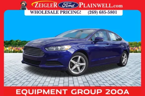 Blue 2016 Ford Fusion SE for sale in Plainwell, MI