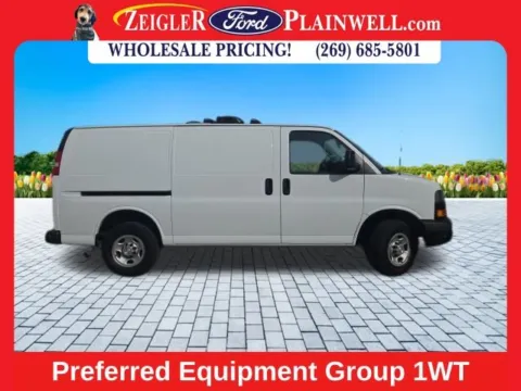 White 2021 Chevrolet Express 2500 Work Van for sale in Plainwell, MI