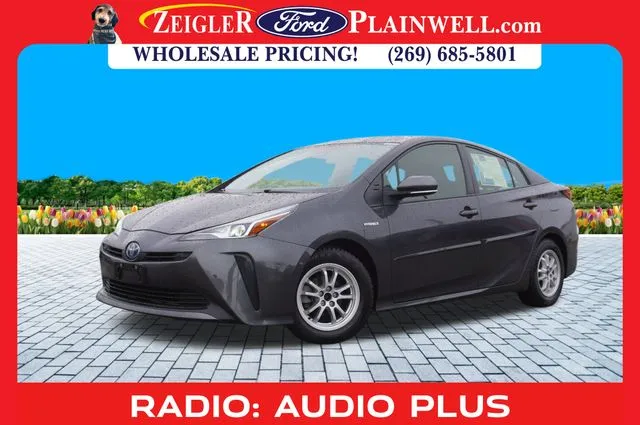 Gray 2022 Toyota Prius L for sale in Plainwell, MI