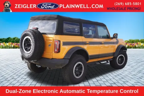 More photos of 2022 Ford Bronco Badlands at Zeigler Ford of Plainwell, MI