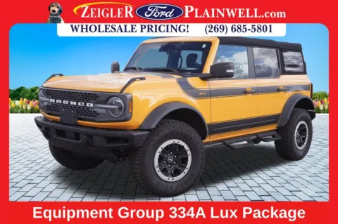 Orange 2022 Ford Bronco Badlands for sale in Plainwell, MI