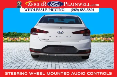 More photos of 2019 Hyundai Elantra SE at Zeigler Ford of Plainwell, MI