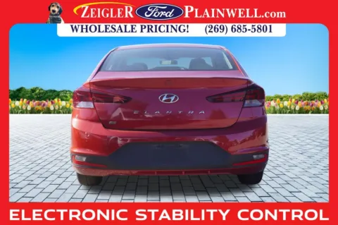 More photos of 2019 Hyundai Elantra SE at Zeigler Ford of Plainwell, MI