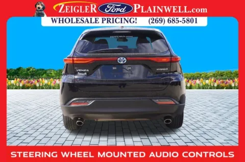 More photos of 2022 Toyota Venza LE at Zeigler Ford of Plainwell, MI