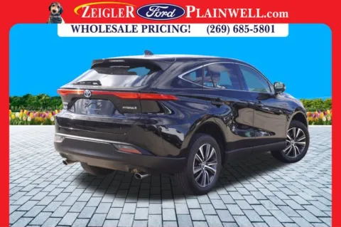 More photos of 2022 Toyota Venza LE at Zeigler Ford of Plainwell, MI