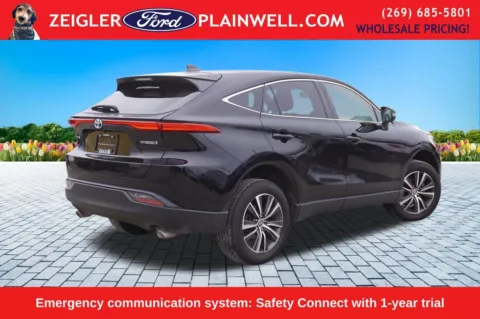 More photos of 2022 Toyota Venza LE at Zeigler Ford of Plainwell, MI