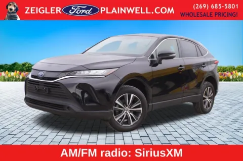 Black 2022 Toyota Venza LE for sale in Plainwell, MI