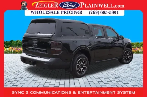 More photos of 2024 Ford Maverick Lariat at Zeigler Ford of Plainwell, MI
