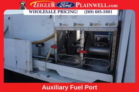 More photos of 2011 Ford E-450SD at Zeigler Ford of Plainwell, MI