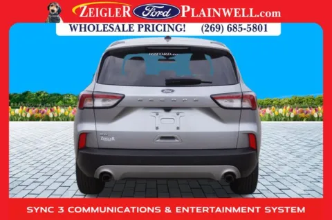 More photos of 2022 Ford Escape SE at Zeigler Ford of Plainwell, MI