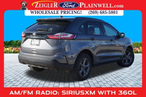 More photos of 2023 Ford Edge SEL at Zeigler Ford of Plainwell, MI