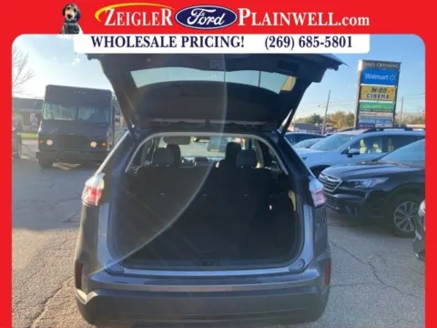 Another view of 2023 Ford Edge SEL for sale in Plainwell, MI at Zeigler Ford of Plainwell