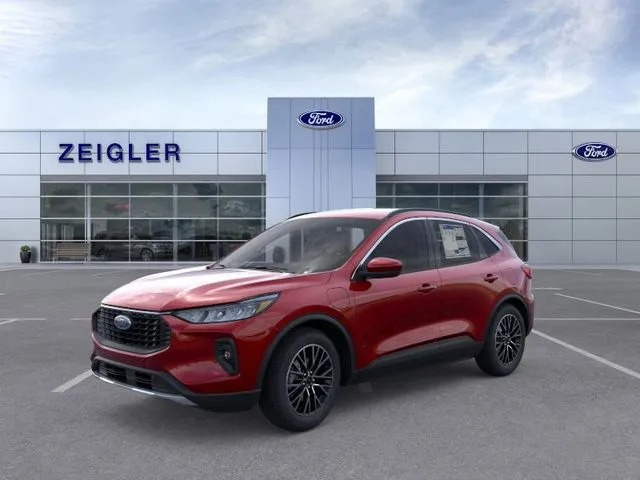 2025 Ford Escape PHEV's photo