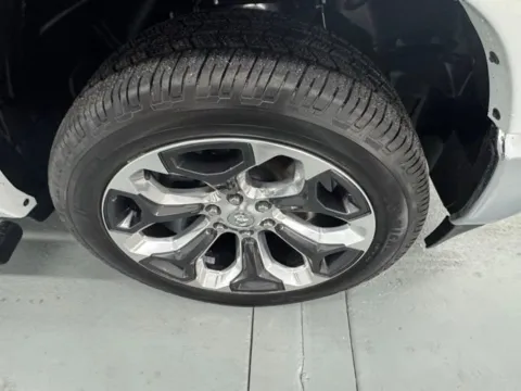 More photos of 2022 Ram 1500 Longhorn at Woody Folsom Automotive, Chevrolet GMC, GA