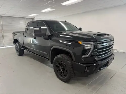 Another view of 2024 Chevrolet Silverado 2500HD High Country for sale in Baxley, GA at Woody Folsom Automotive, Chevrolet GMC