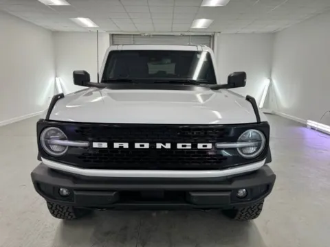 Photos of 2025 Ford Bronco Outer Banks for sale in Baxley, GA at Woody Folsom Automotive, Chevrolet GMC