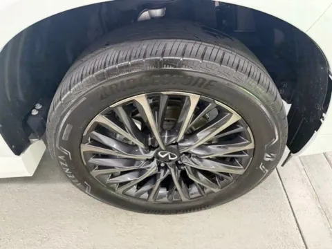 More photos of 2025 INFINITI QX80 AUTOGRAPH at Woody Folsom Automotive, Chevrolet GMC, GA