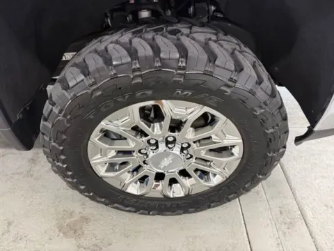 More photos of 2025 Chevrolet Silverado 2500HD LTZ at Woody Folsom Automotive, Chevrolet GMC, GA