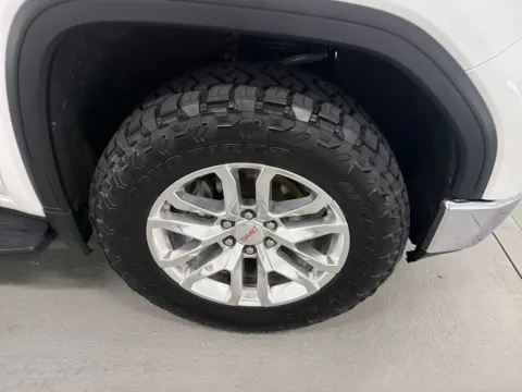 More photos of 2021 GMC Sierra 1500 SLT at Woody Folsom Automotive, Chevrolet GMC, GA