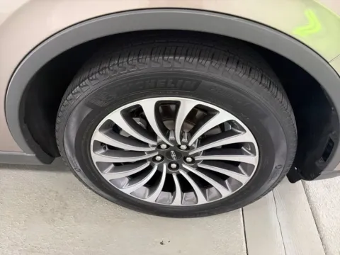 More photos of 2021 Lincoln Aviator Reserve at Woody Folsom Automotive, Chevrolet GMC, GA