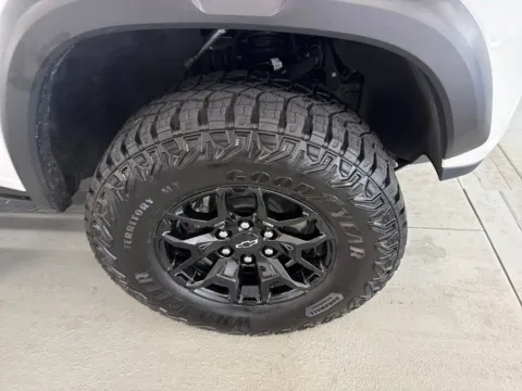More photos of 2025 Chevrolet Colorado 4WD ZR2 at Woody Folsom Automotive, Chevrolet GMC, GA