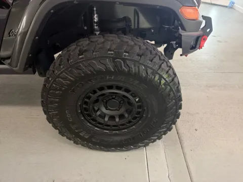 More photos of 2024 Jeep Gladiator Willys at Woody Folsom Automotive, Chevrolet GMC, GA