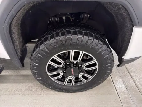 More photos of 2022 GMC Sierra 2500 HD AT4 at Woody Folsom Automotive, Chevrolet GMC, GA