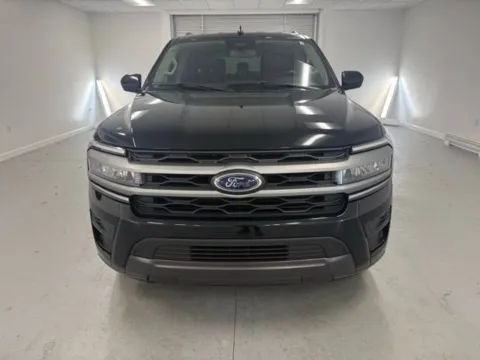 Photos of 2023 Ford Expedition XLT for sale in Baxley, GA at Woody Folsom Ford