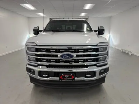 Photos of 2023 Ford Super Duty F-250 SRW LARIAT for sale in Baxley, GA at Woody Folsom Ford