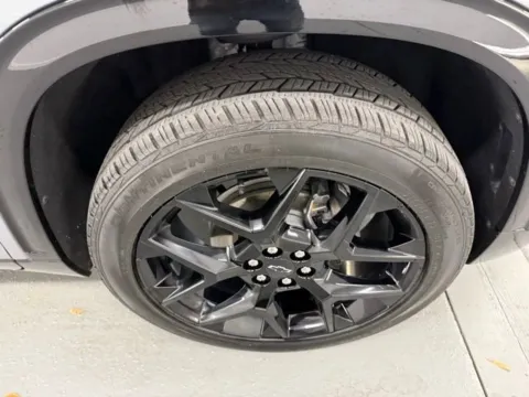 More photos of 2024 Chevrolet Traverse AWD RS at Woody Folsom Ford, GA