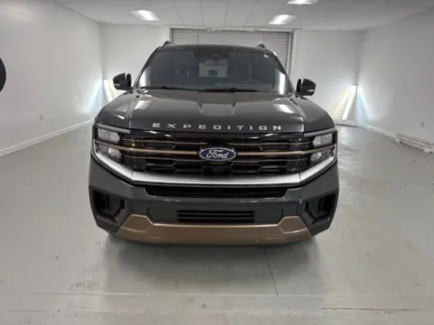 Photos of 2025 Ford Expedition Max King Ranch for sale in Baxley, GA at Woody Folsom Ford