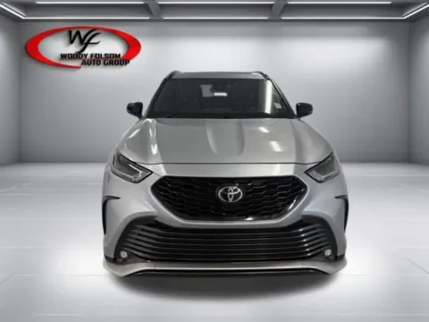 Photos of 2022 Toyota Highlander XSE for sale in Baxley, GA at Woody Folsom Ford