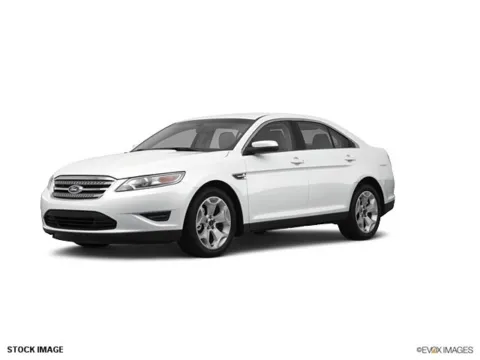 White 2011 Ford Taurus SEL for sale in Baxley, GA