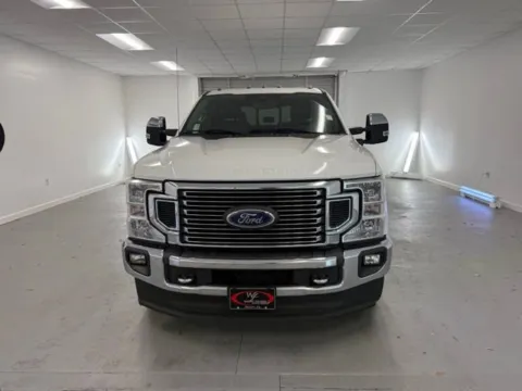 Photos of 2020 Ford Super Duty F-350 DRW LARIAT for sale in Baxley, GA at Woody Folsom Ford
