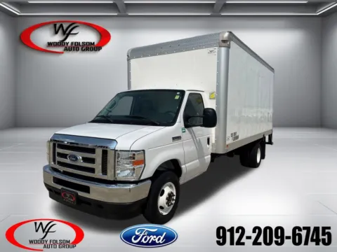 White 2022 Ford E-Series Cutaway E-450 SD for sale in Baxley, GA
