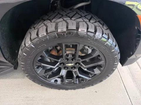 More photos of 2022 Chevrolet Tahoe RST at Woody Folsom Ford, GA