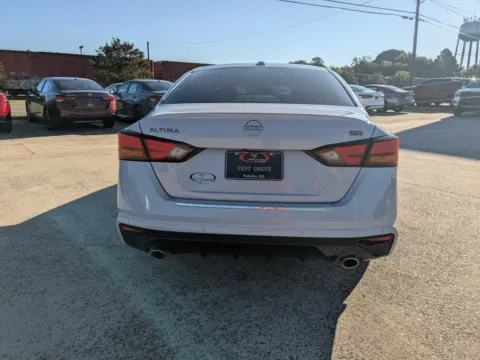 More photos of 2023 Nissan Altima 2.5 SR at Woody Folsom Nissan of Vidalia, GA