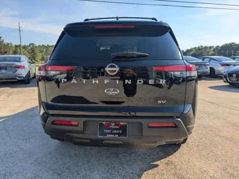 More photos of 2024 Nissan Pathfinder SV at Woody Folsom Nissan of Vidalia, GA