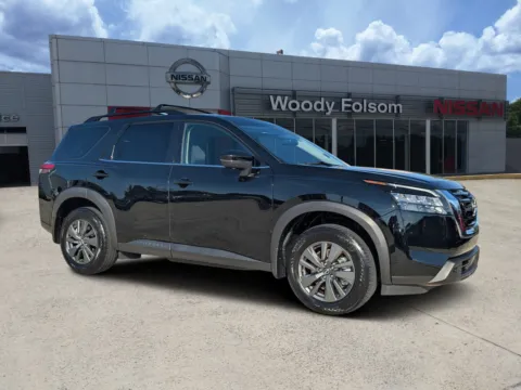 Black 2024 Nissan Pathfinder SV for sale in Vidalia, GA