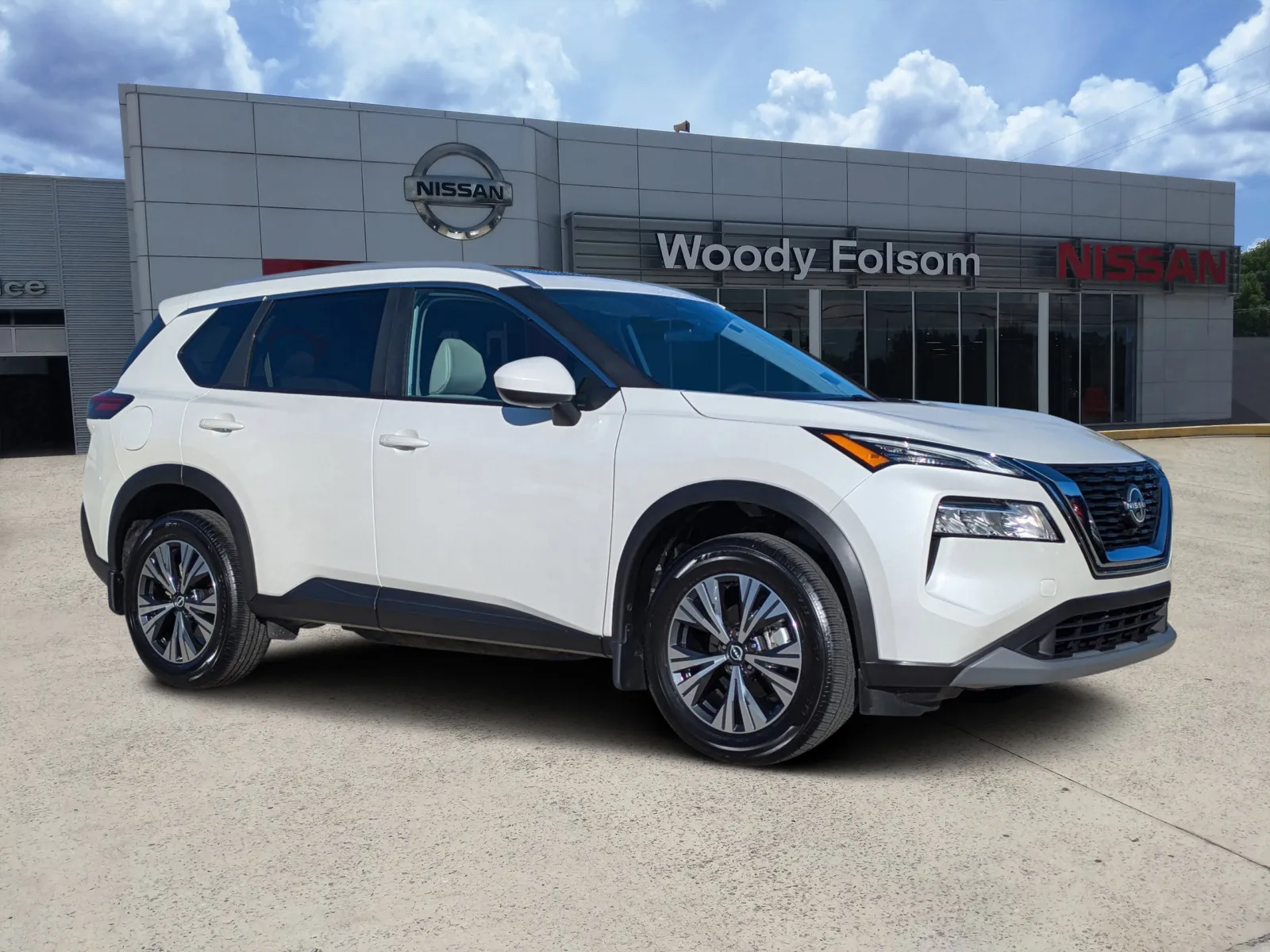 White 2023 Nissan Rogue SV for sale in Vidalia, GA