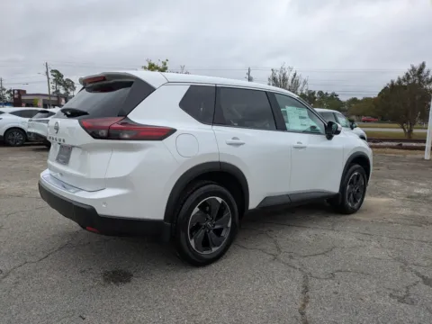 More photos of 2026 Nissan Rogue SV at Woody Folsom Nissan of Vidalia, GA