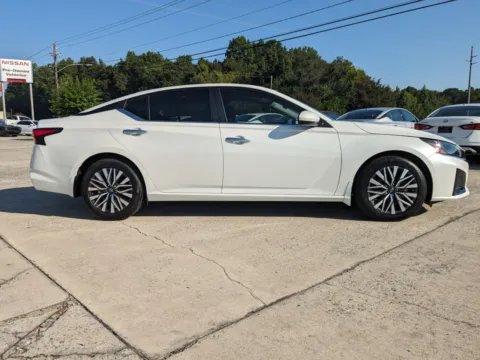 Another view of 2025 Nissan Altima SV for sale in Vidalia, GA at Woody Folsom Nissan of Vidalia